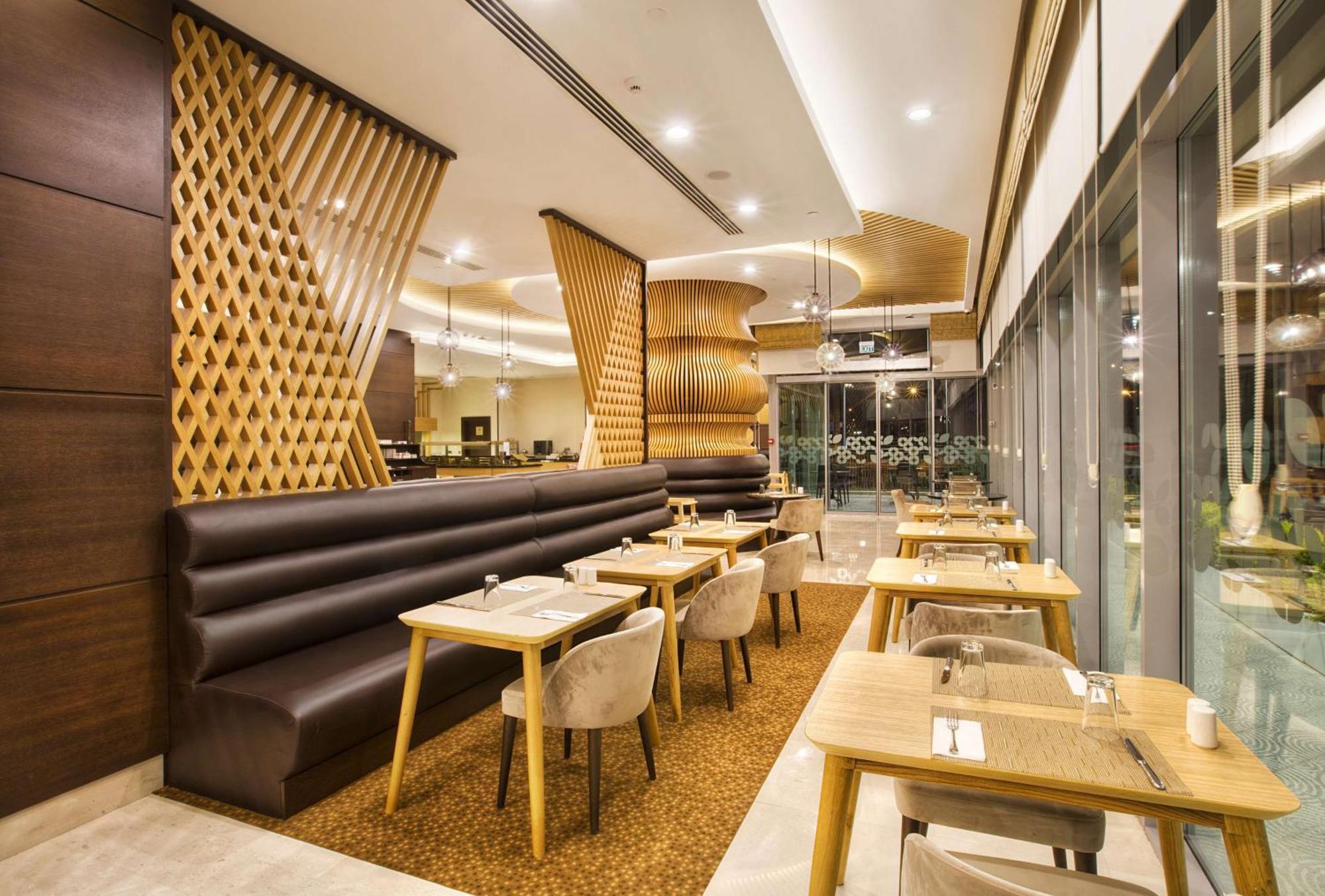 Hilton Garden Inn Isparta Extérieur photo