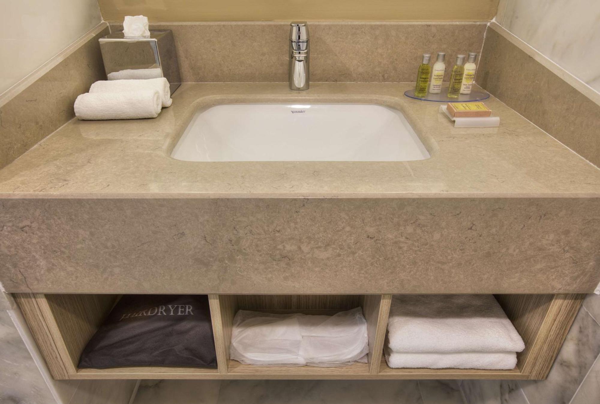 Hilton Garden Inn Isparta Extérieur photo