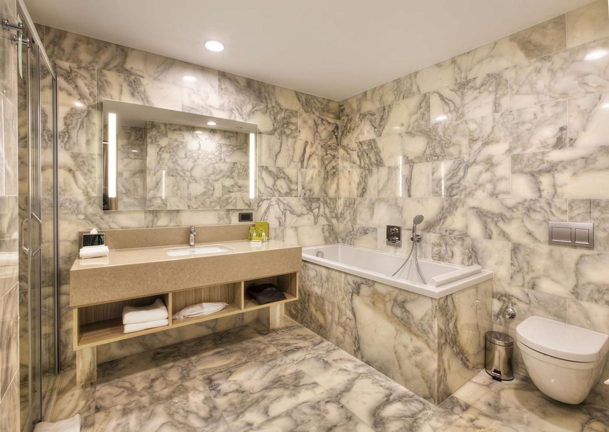 Hilton Garden Inn Isparta Extérieur photo